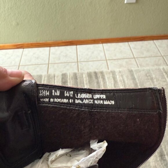 Clarks 8 1/2 Women's leather boots - Picture 6 of 6